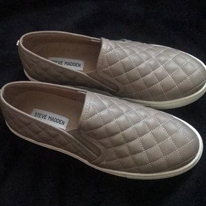 NWOT Steve Madden slip on shoes